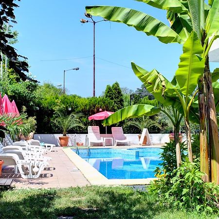 Hotel Feniks Lozenets Exterior photo