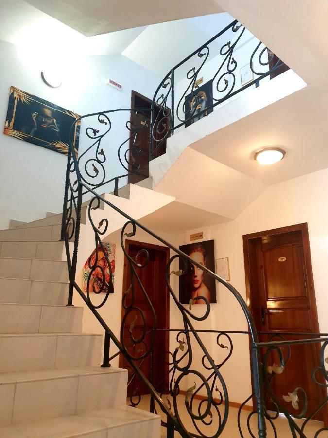 Hotel Feniks Lozenets Exterior photo