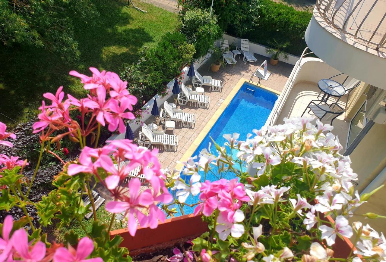Hotel Feniks Lozenets Exterior photo
