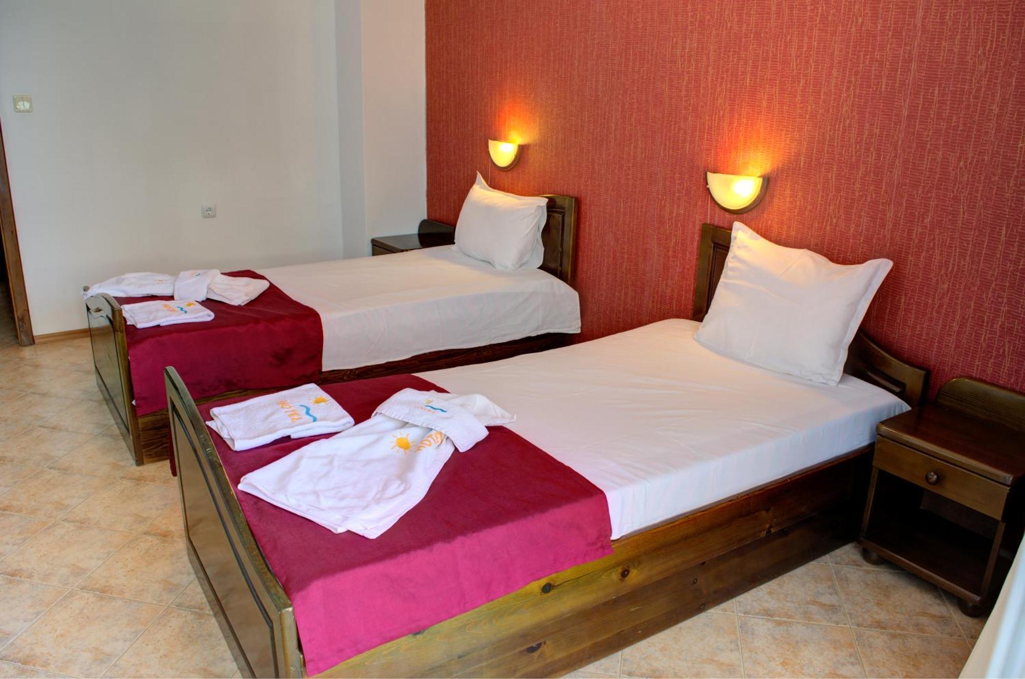 Hotel Feniks Lozenets Exterior photo